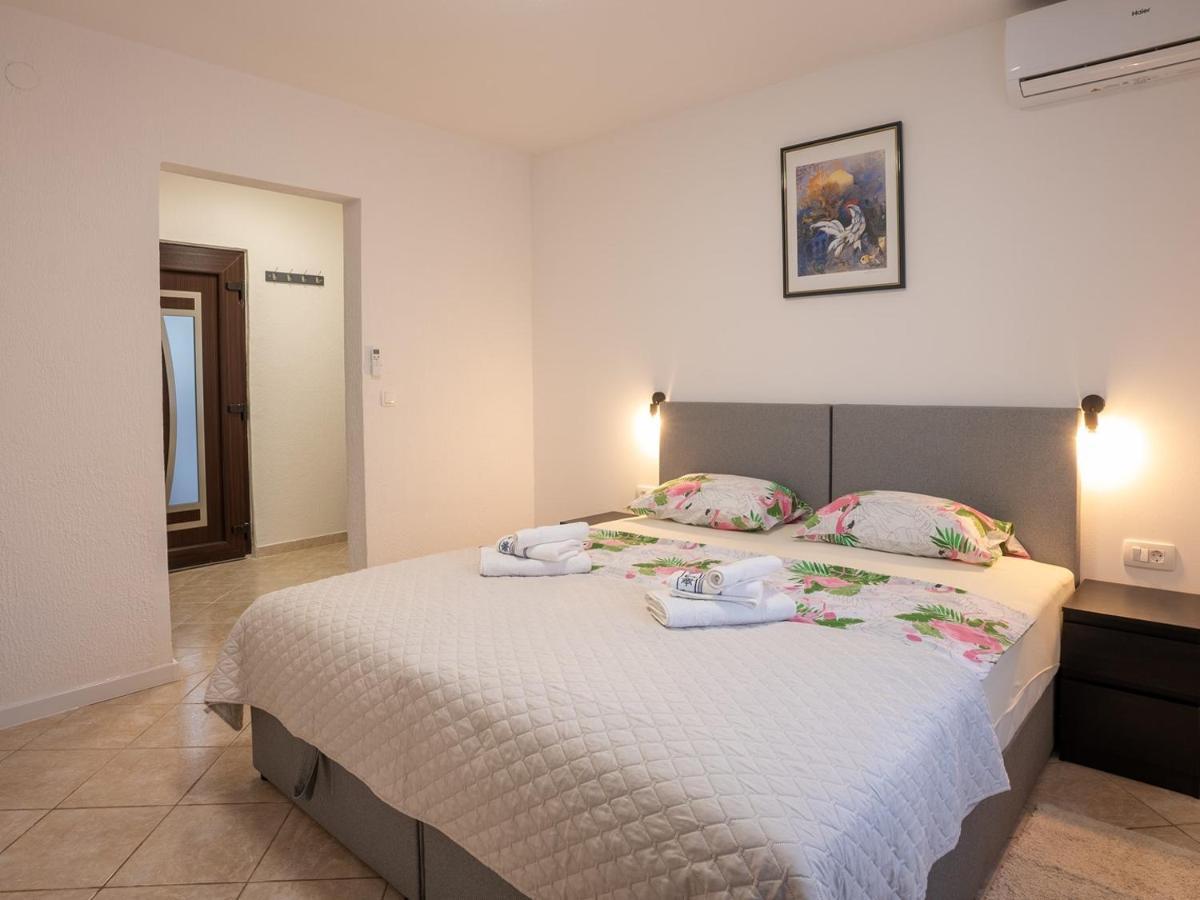 Restaurant & Rooms Nino Порат Екстериор снимка
