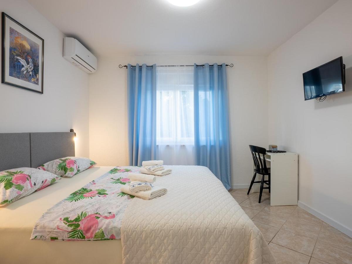 Restaurant & Rooms Nino Порат Екстериор снимка